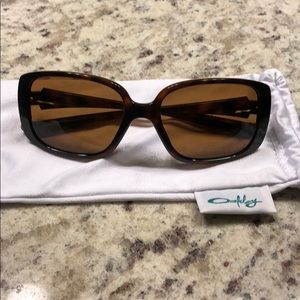 Women’s Oakley Sunglasses (Polarized)